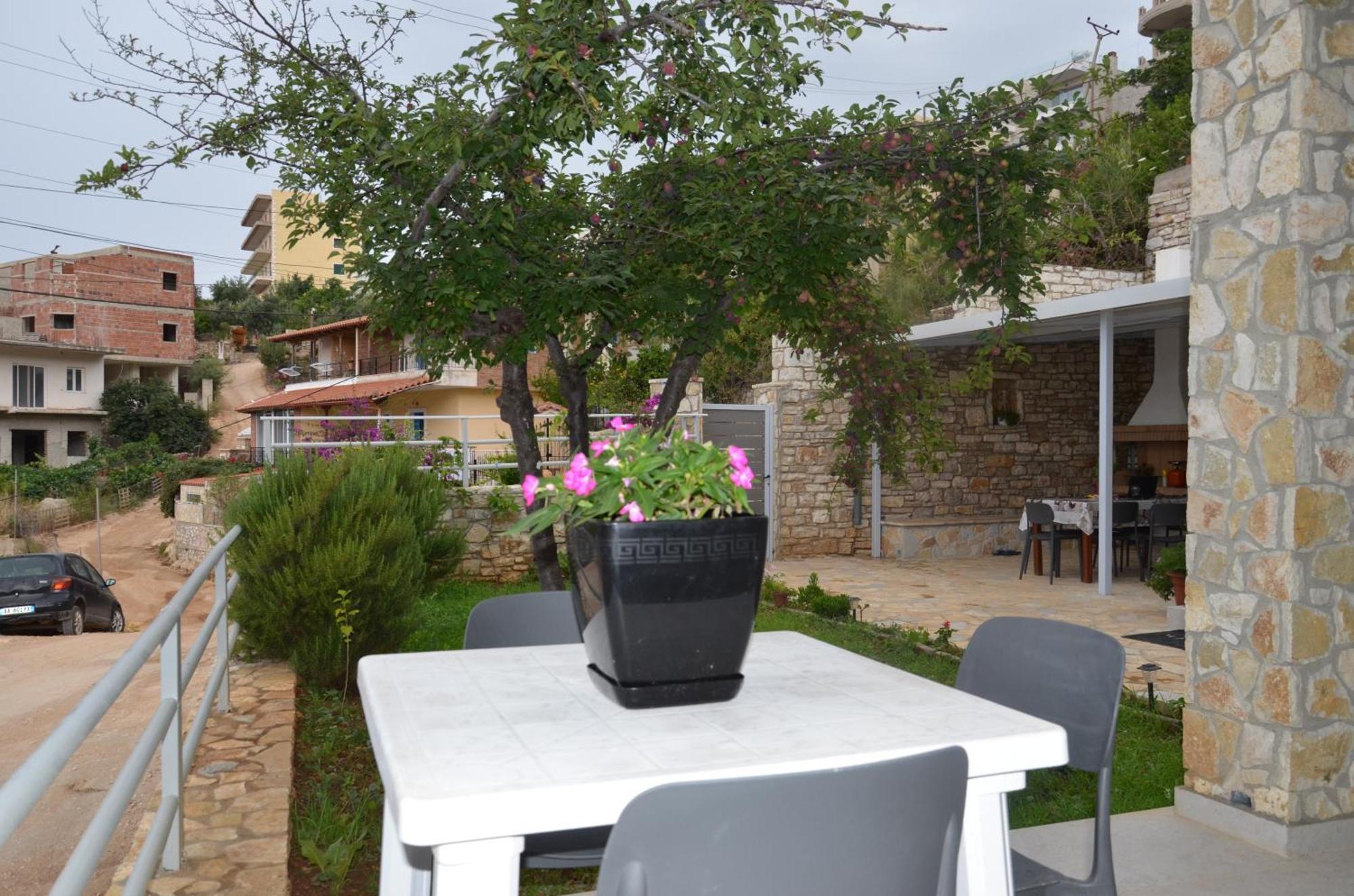 Harmonia Guest House 2 هيماري المظهر الخارجي الصورة